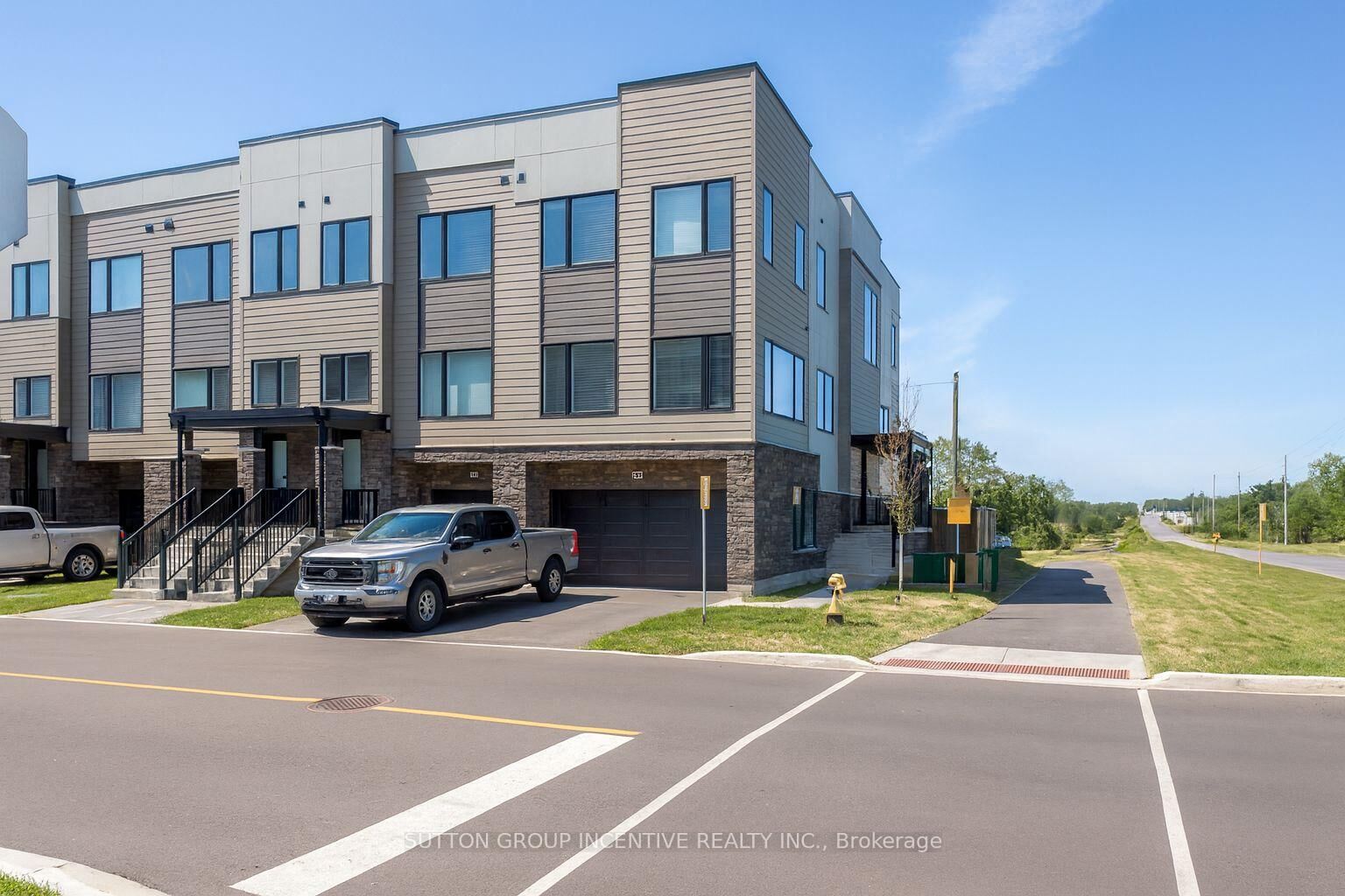 Property Photo:  1497 Purchase Place  ON L0L 1W0 