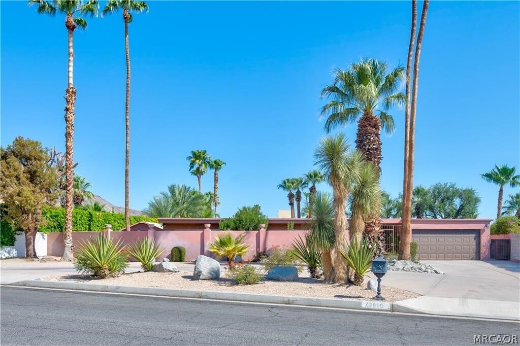 Property Photo:  72690 Homestead Road  CA 92260 