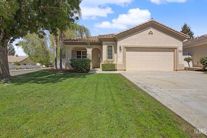 Property Photo:  13910 Calico Village Drive  CA 93306 