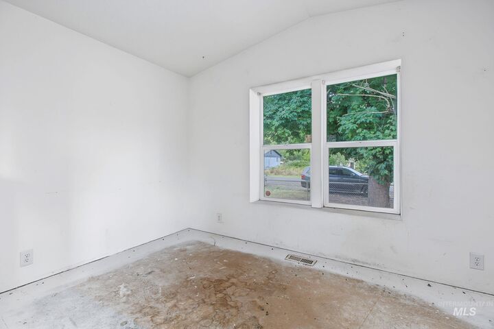 Property Photo: 3386 Montana Street ID 83536