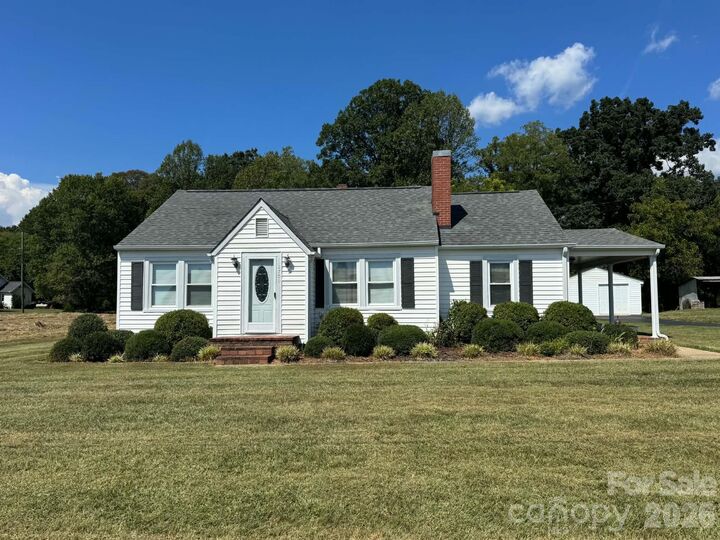 Property Photo:  2709 Murray Road  NC 28676 
