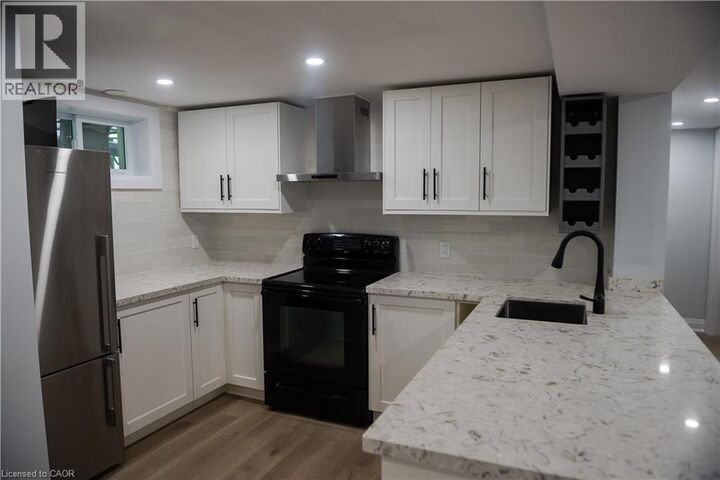 Property Photo:  225 Aldercrest Avenue  ON L9B 1L5 