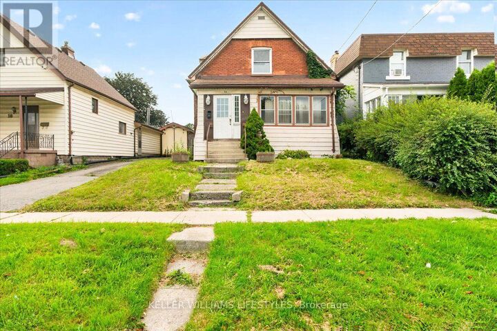 Property Photo:  20 Arthur Avenue  ON N5P 3L2 