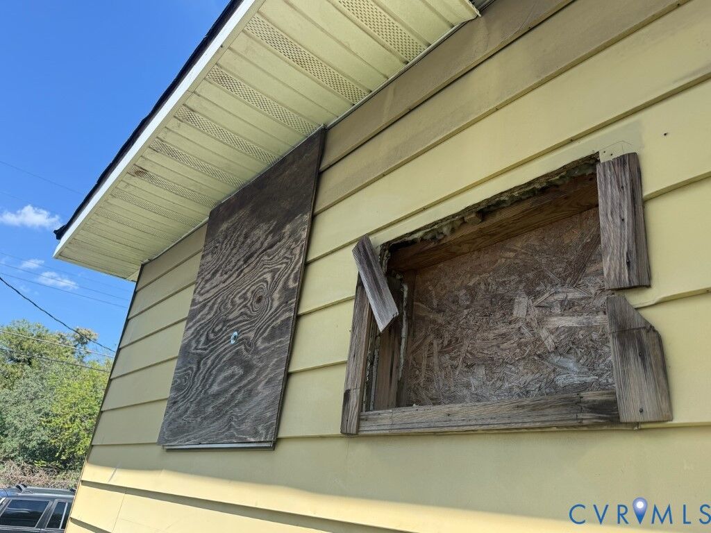 Property Photo:  834 Miller Street  VA 23803 
