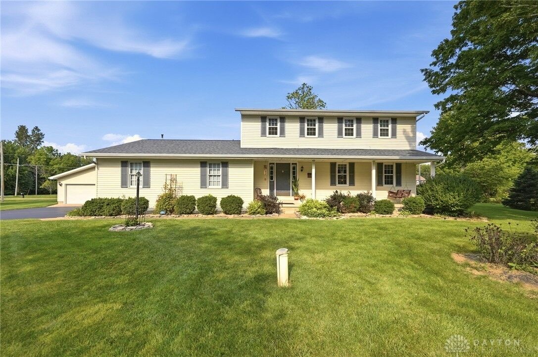 Property Photo: 1667 Bending Tree Drive OH 45344