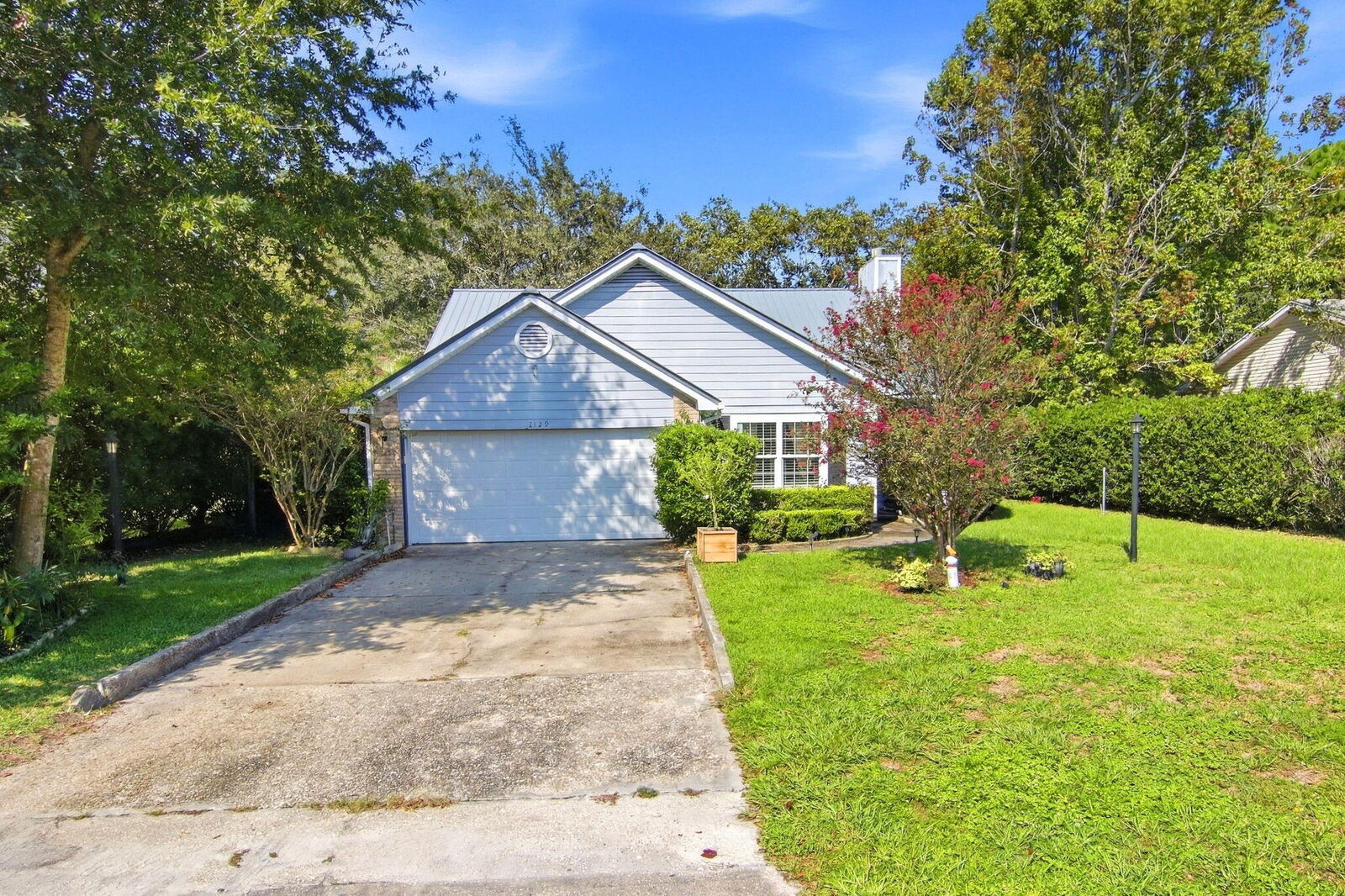 Property Photo:  2129 Bellmeade Circle  FL 32566 