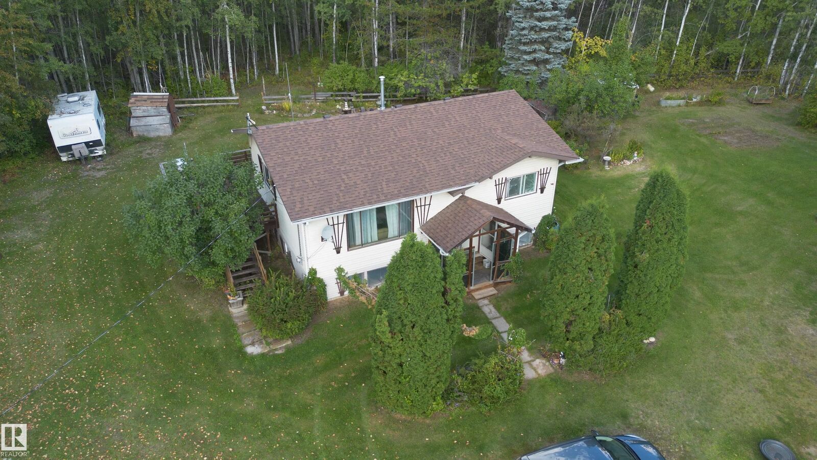 Property Photo:  14060 Township Road 650  AB T0G 0Y0 