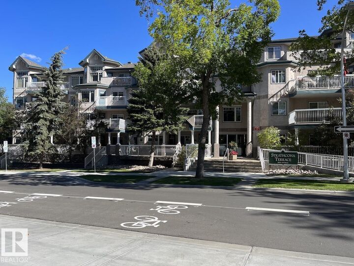 Property Photo:  8909 100 Street NW 402  AB T6E 6T4 