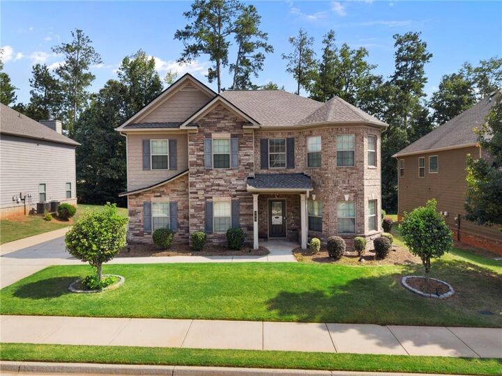 Property Photo:  165 Regency Place  GA 30016 