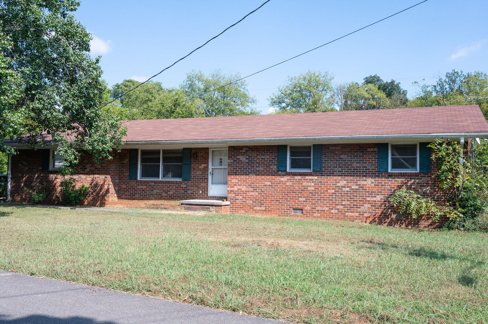 Property Photo:  1215 Blount Avenue SW  TN 37311 