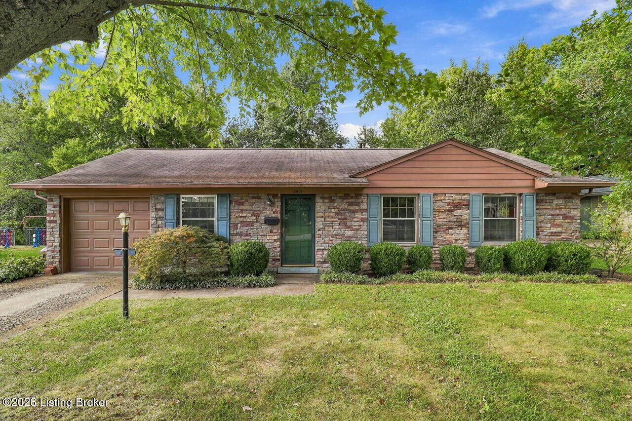 Property Photo: 8801 Blossom Ln KY 40242