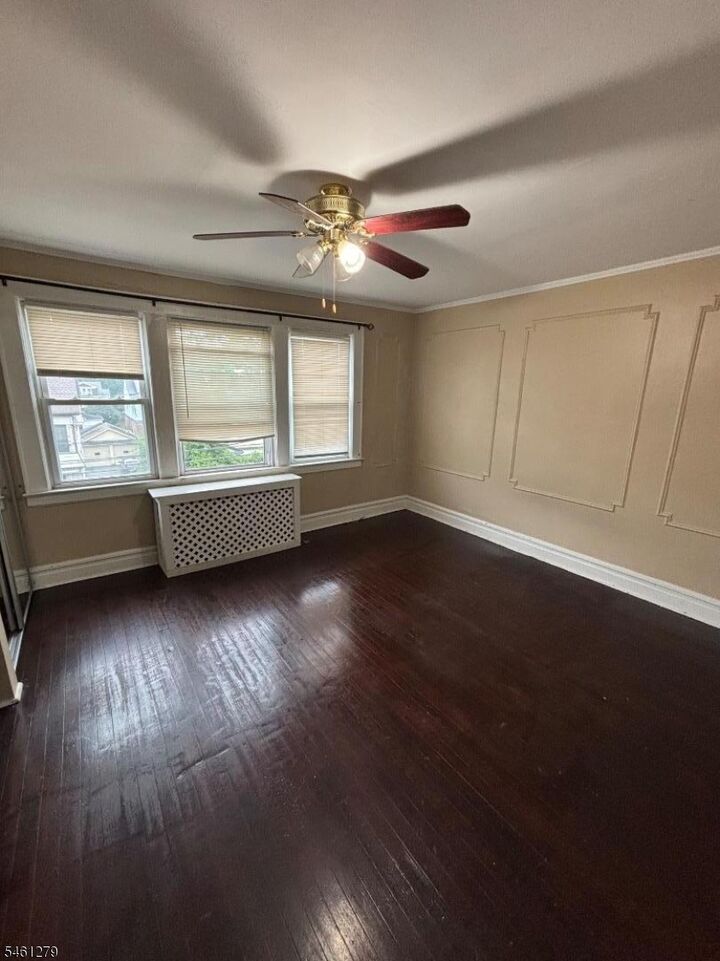 Property Photo:  35 Monticello Ave 3  NJ 07106 