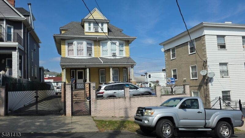 Property Photo: 197 Grafton Ave NJ 07104