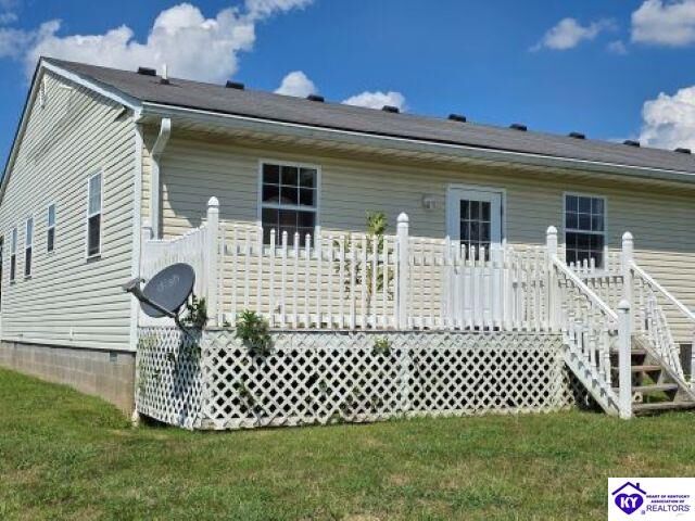 Property Photo: 102 Woebegona Way KY 40013