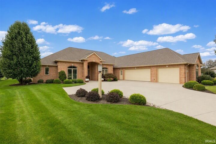 Property Photo: 1802 Bent Tree Court IN 46706-9478
