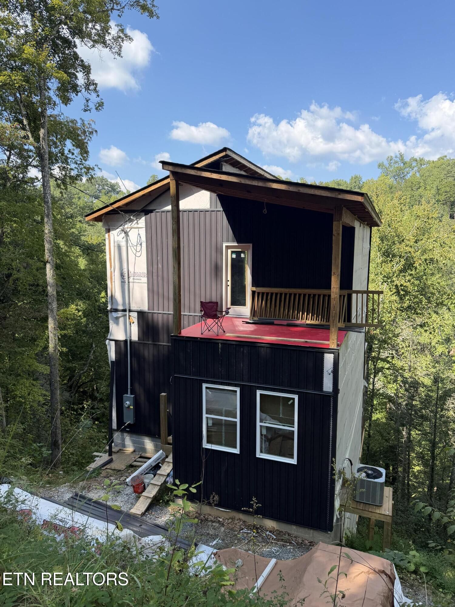 Property Photo: 932 N Highland Drive TN 37738