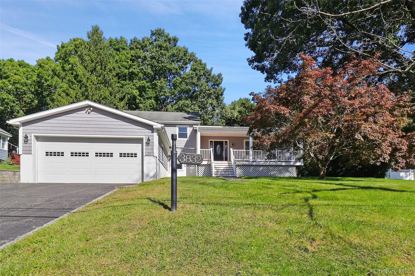 Property Photo:  3832 Valleyview Street  NY 10547 