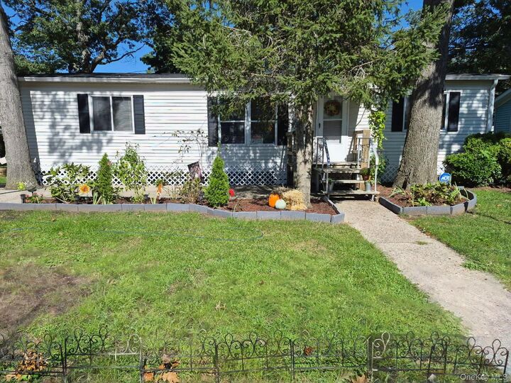 Property Photo: 37-28 Hubbard Avenue NY 11901
