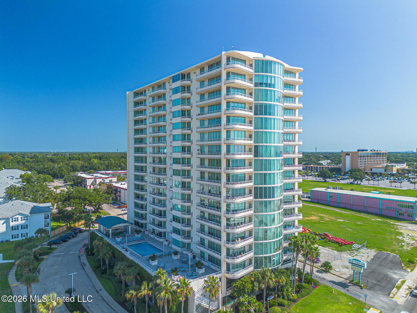 Property Photo:  2060 Beach Boulevard  MS 39531 