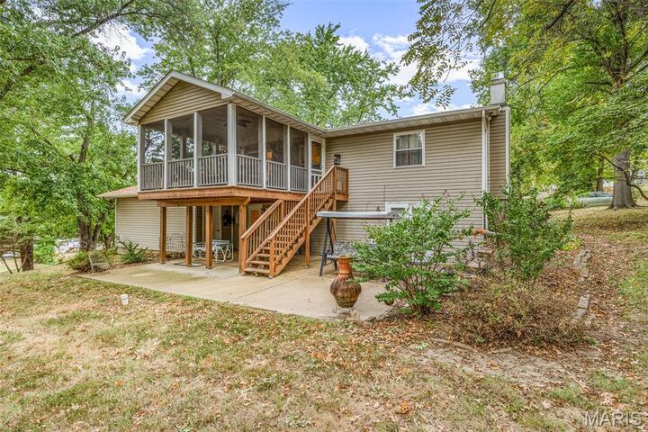 Property Photo: 102 Briarwood Circle MO 63019