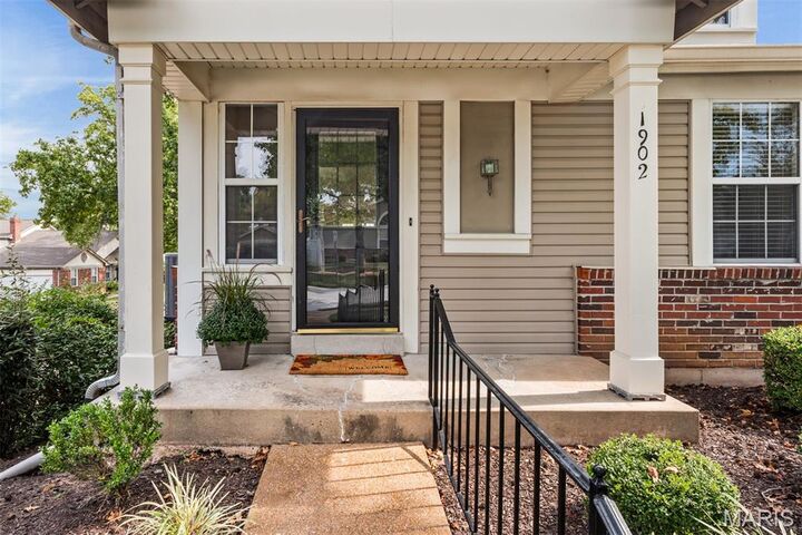Property Photo: 1902 Baxter Ridge Drive MO 63017