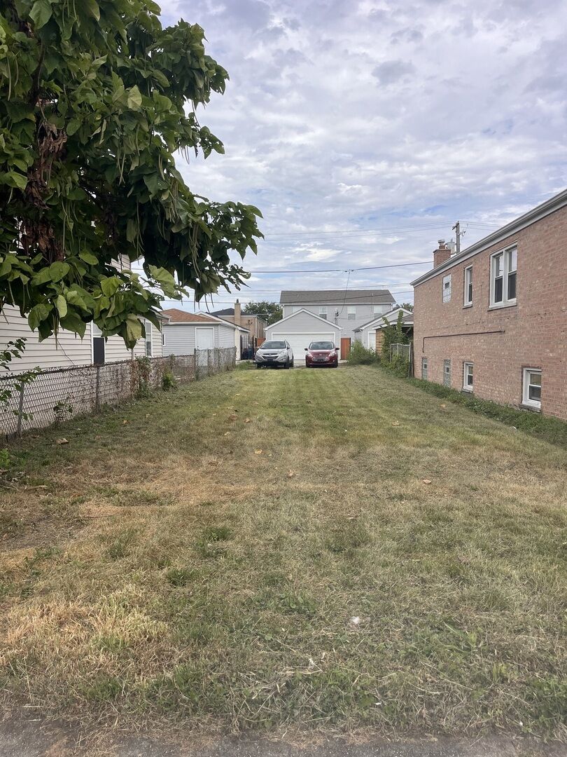 Property Photo:  7506 W 64th Street  IL 60501 