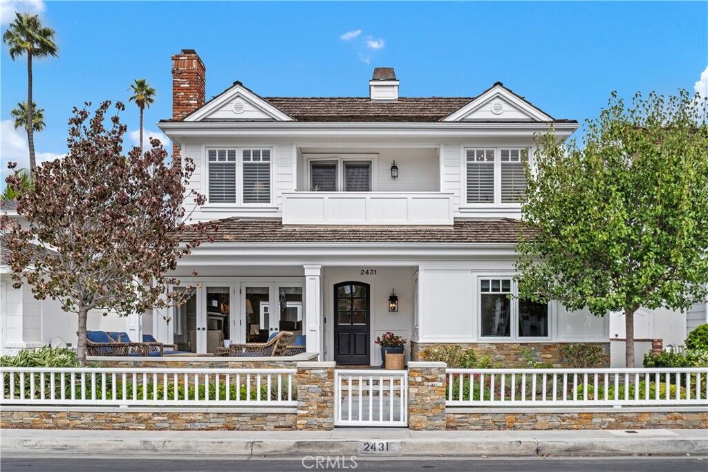Property Photo:  2431 Bayshore  CA 92663 