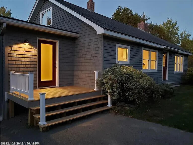 Property Photo: 2052 Kennebec Road ME 04444