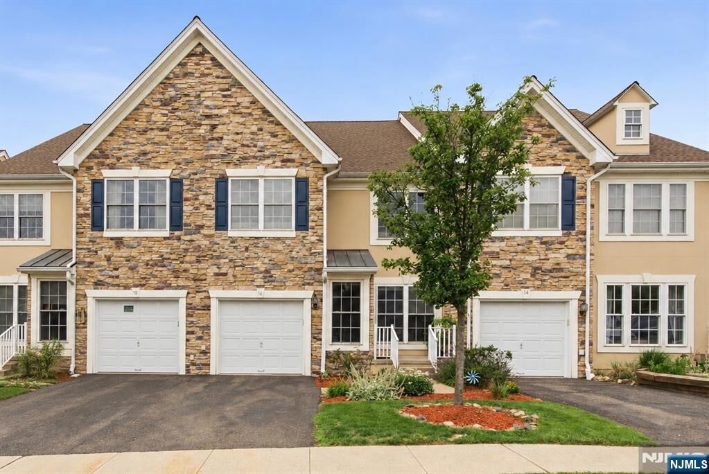 Property Photo: 16 Magnolia Way NJ 07508