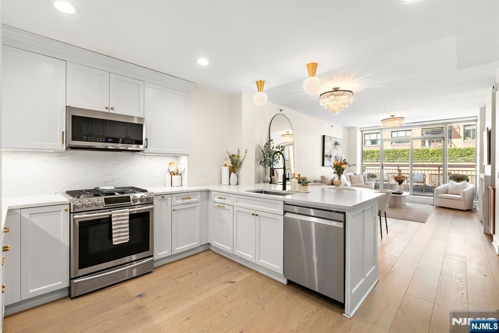 Property Photo: 1125 Maxwell Lane 434-436 NJ 07030
