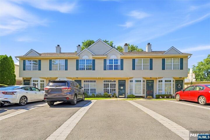Property Photo:  7 Derby Street D  NJ 07018 