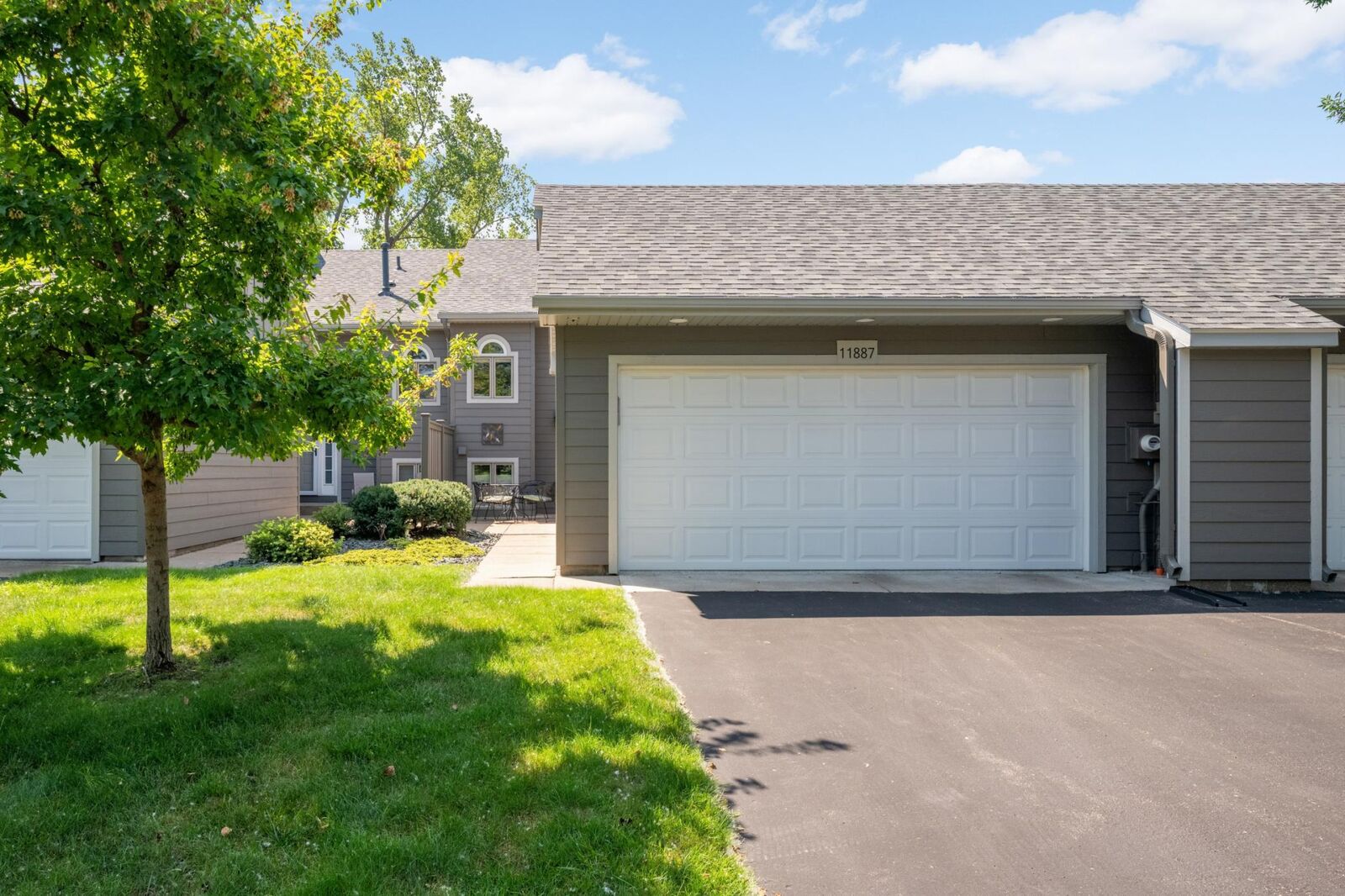 Property Photo:  11887 Minnetonka Boulevard  MN 55305 