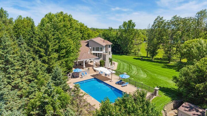 Property Photo: 4545 Watertown Road MN 55359