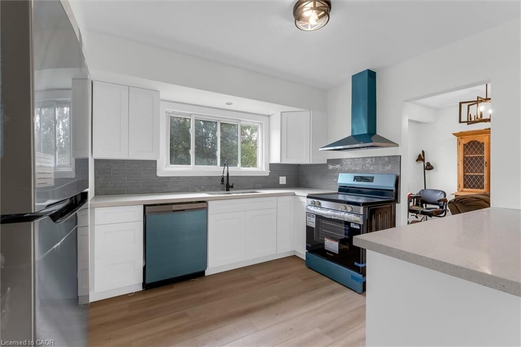 Property Photo: 222 Bel-Air Avenue ON L8E 5K2