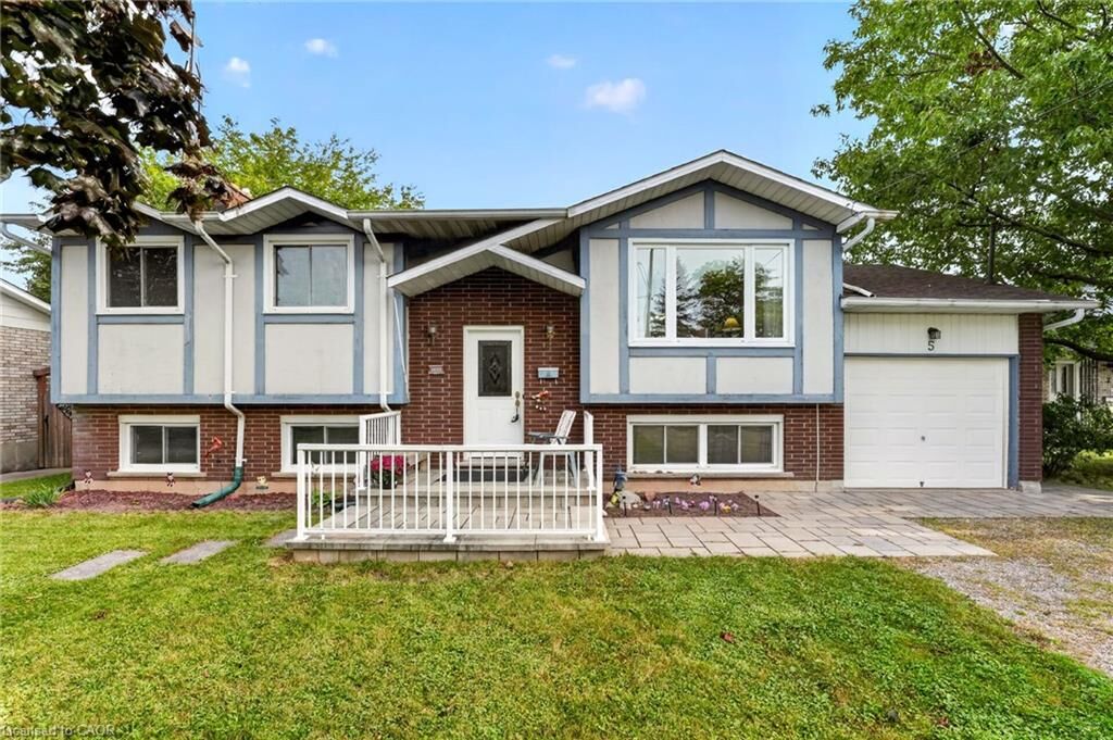 Property Photo:  5 Brooks Circle  ON L0R 2A0 
