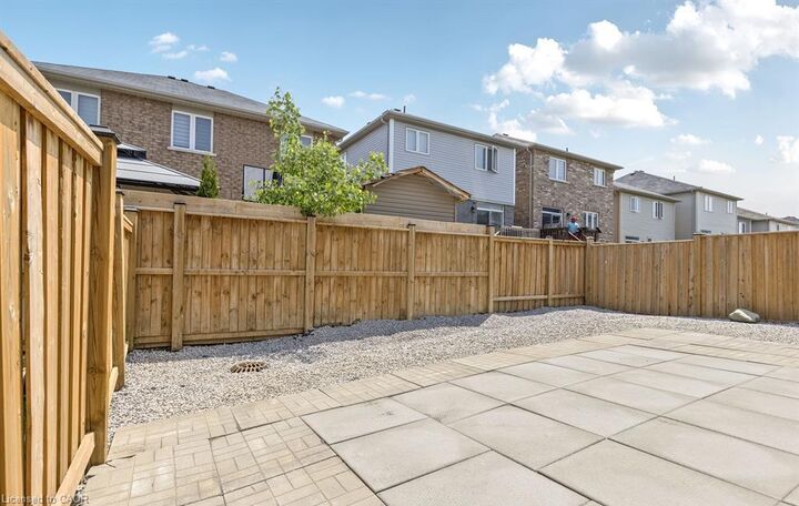 Property Photo:  25 Munro Circle  ON N3T 0R1 