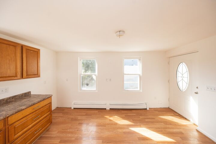 Property Photo:  151 Mechanic Street  MA 01420 