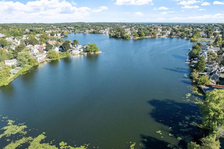 Property Photo: 406-U 307 Broadway 307 MA 01904
