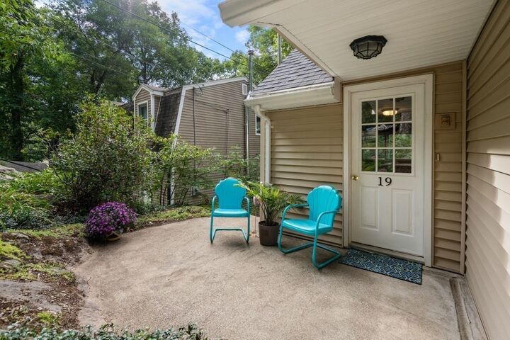 Property Photo:  19 Lakeview Dr  MA 01521 