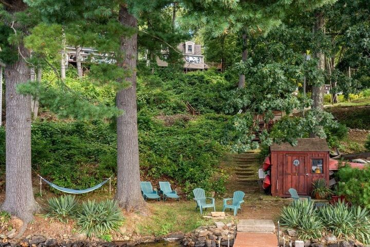 Property Photo: 19 Lakeview Dr MA 01521