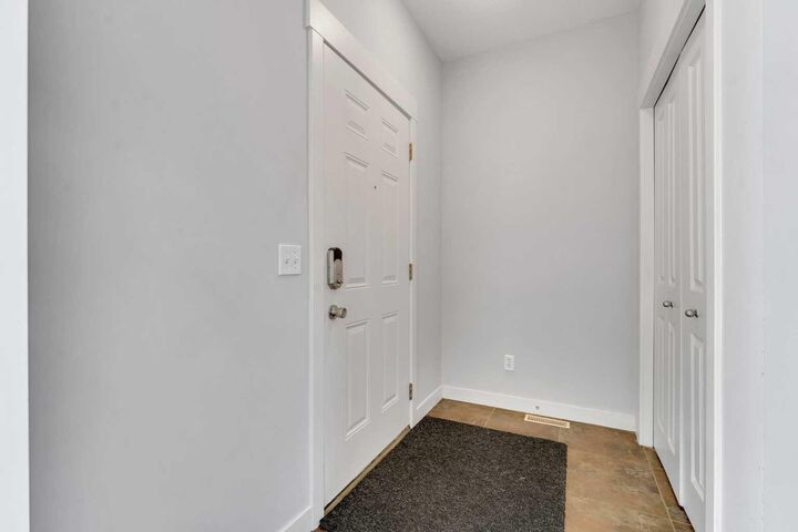 Property Photo:  304 Rainbow Falls Drive  AB T1X 0E4 