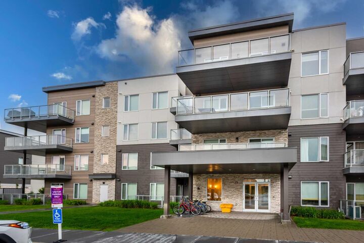 Property Photo:  150 Shawnee Square SW 105  AB T2Y 0T6 