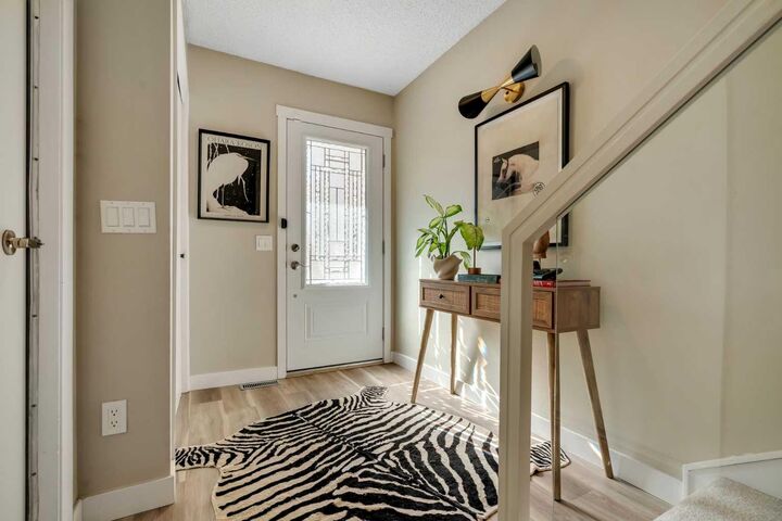 Property Photo:  431 Brae Glen Crescent SW  AB T2W 1B6 