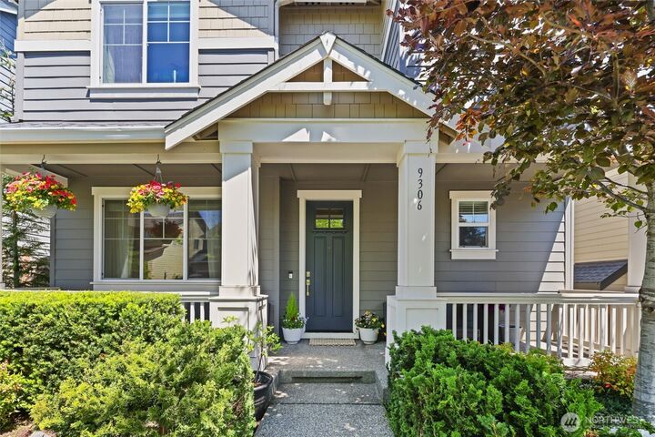 Property Photo: 9306 Nye Avenue SE WA 98065