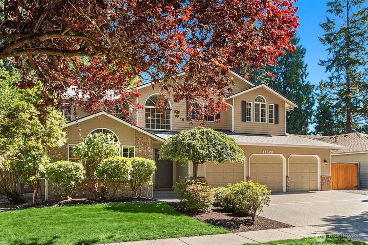 Property Photo: 11323 37th Avenue SE WA 98208