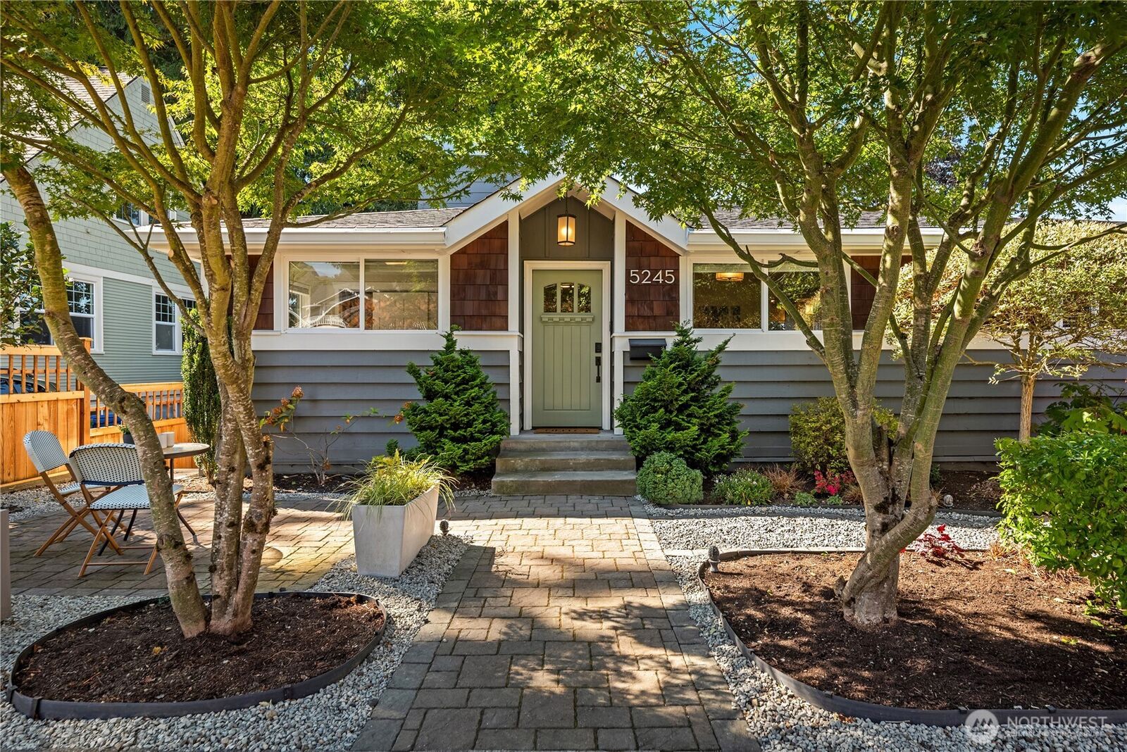 Property Photo:  5245  45th Avenue SW  WA 98136 