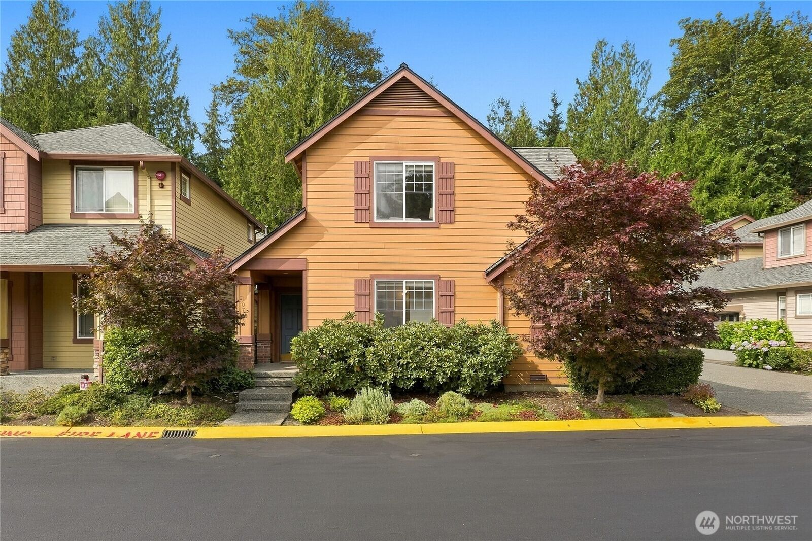 Property Photo: 10765 221st Lane NE 17 WA 98053