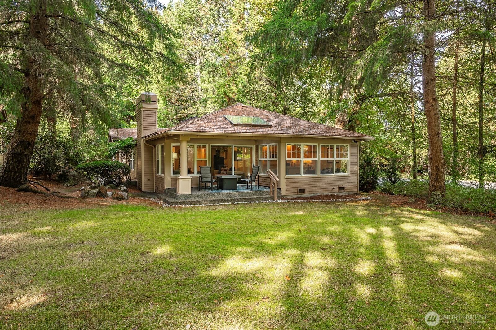 Property Photo:  9166  Gleneagle Drive 9  WA 98230 