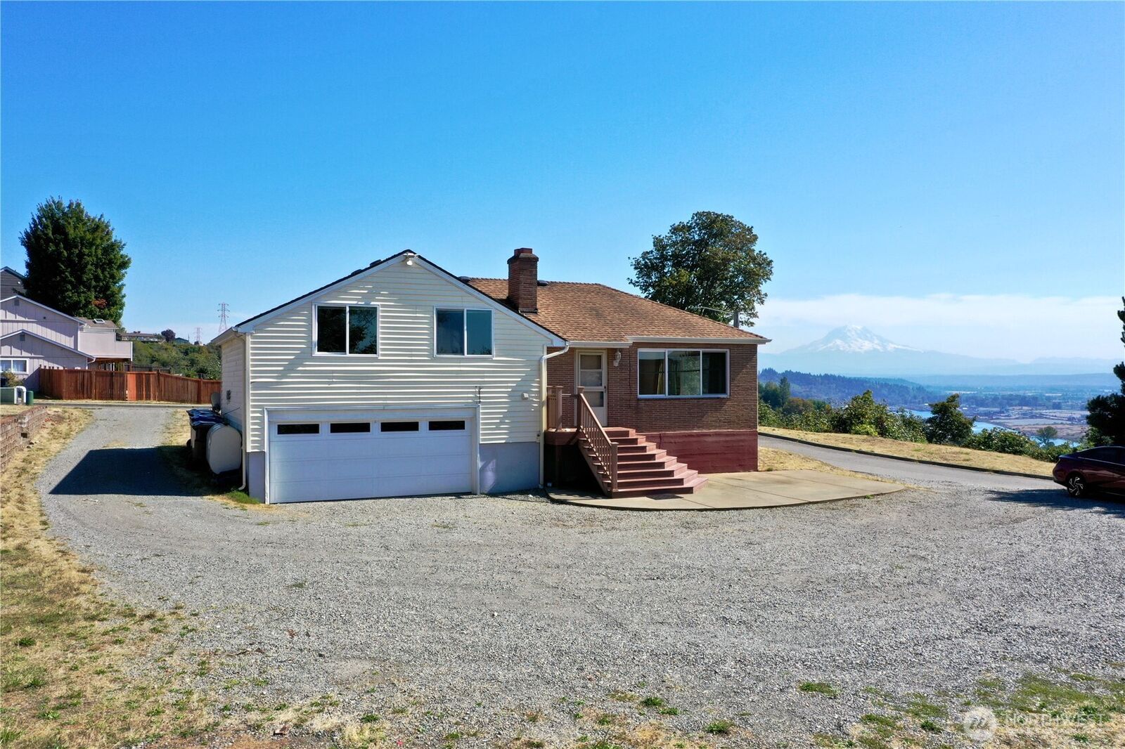 Property Photo: 2914 44th Avenue NE WA 98422