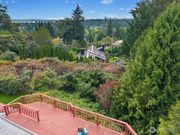 Property Photo: 1909 89th Place NE WA 98004